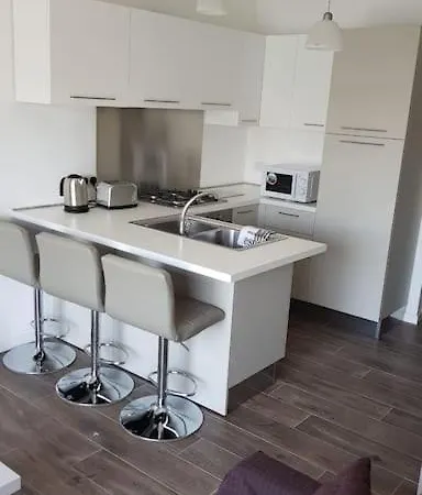 Modern,1 Bedroom Seafront In 3 アパート *